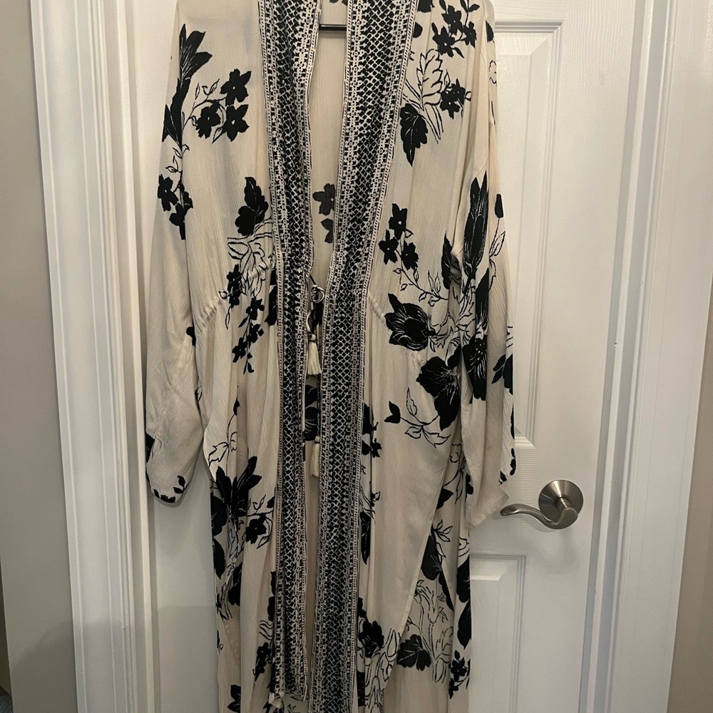 Floral Kimono with Black and White Design